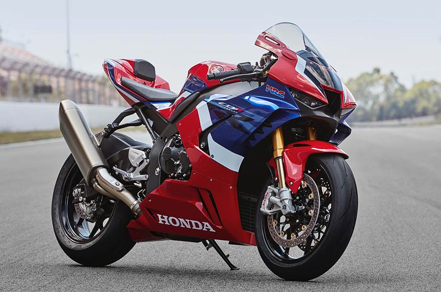 superbikes under 30 lakhs in india